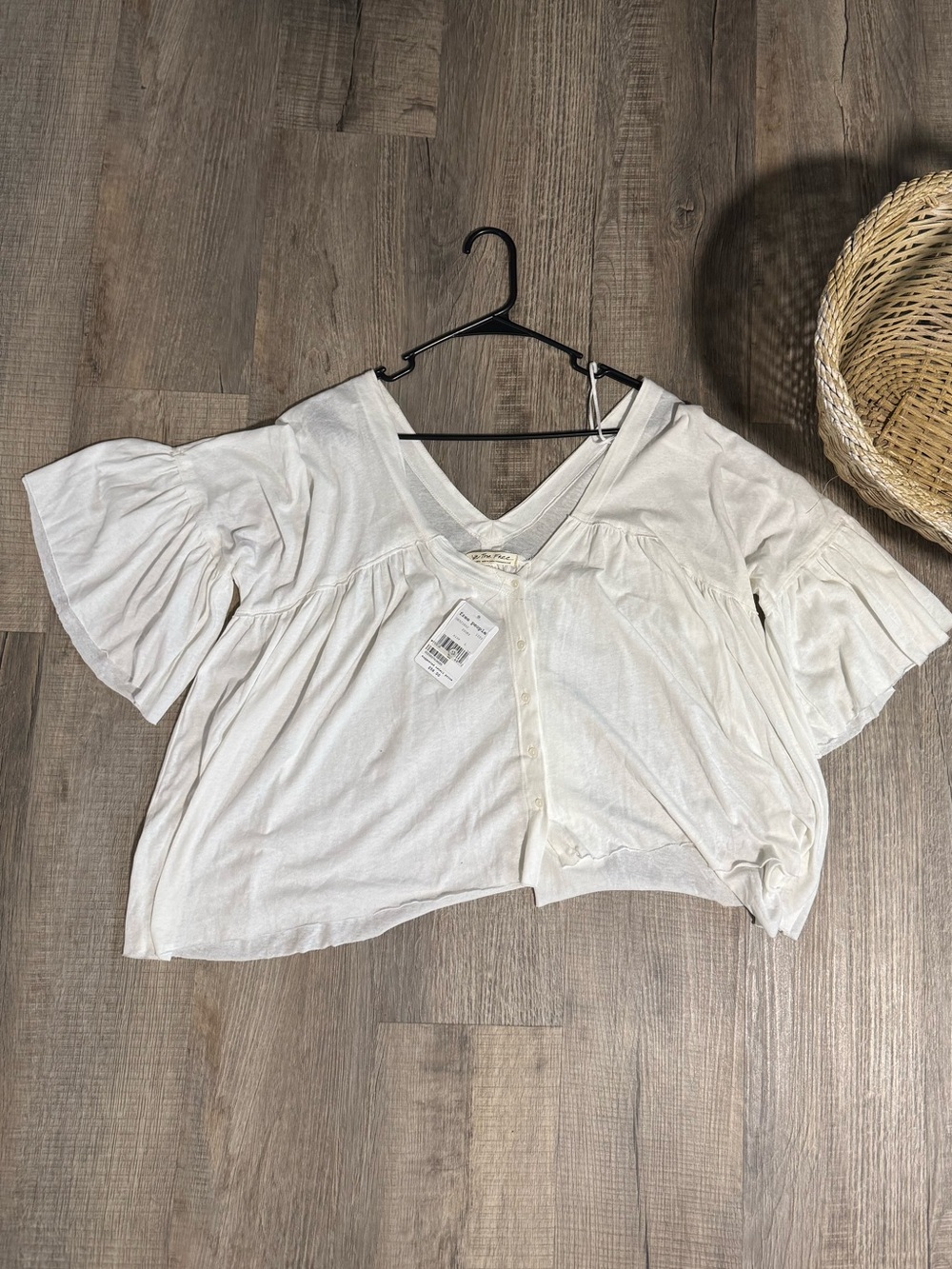 Free People Ivory V-Neck Button-Front Flutter Sleeve Top